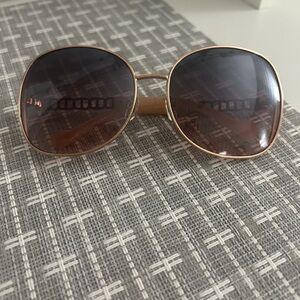 Jessica Simpson Rose Gold Frame Brown Lens Sunglasses